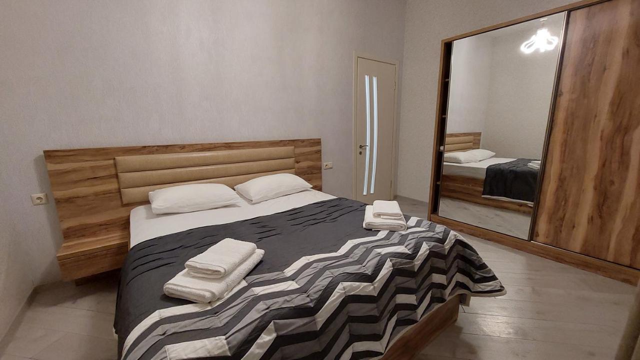 Elit Apartments Batumi Exteriör bild