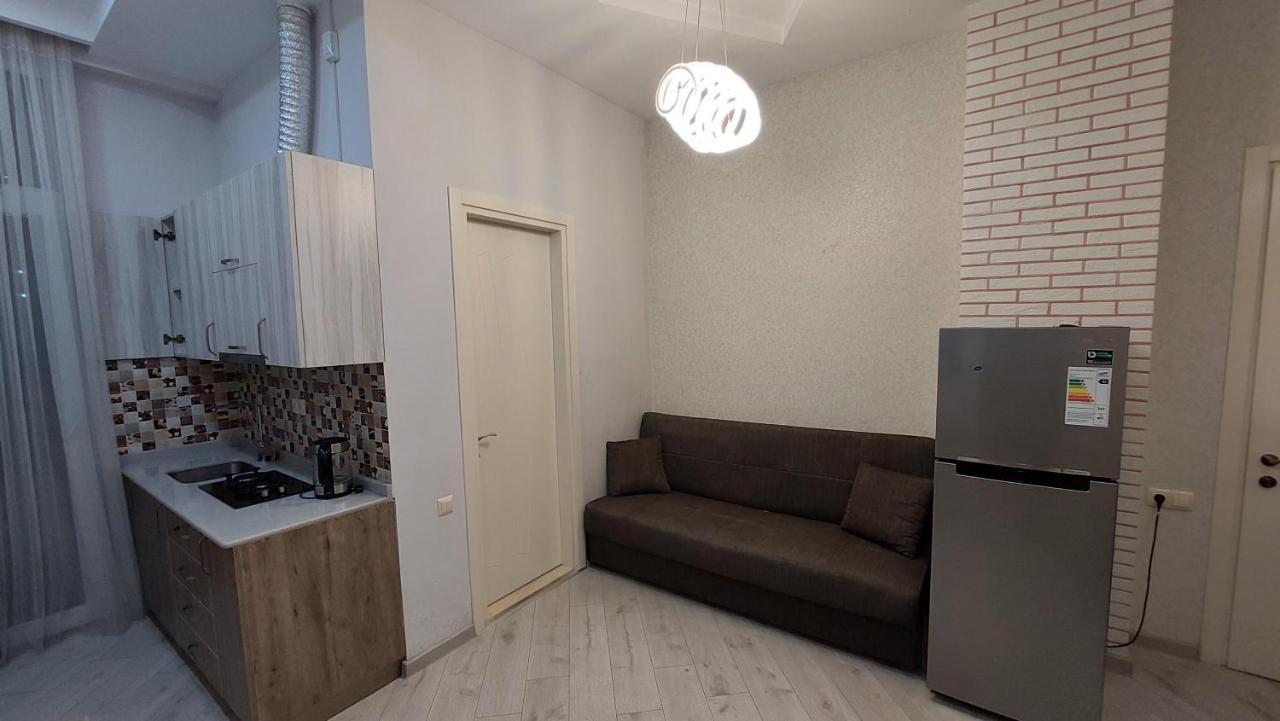 Elit Apartments Batumi Exteriör bild