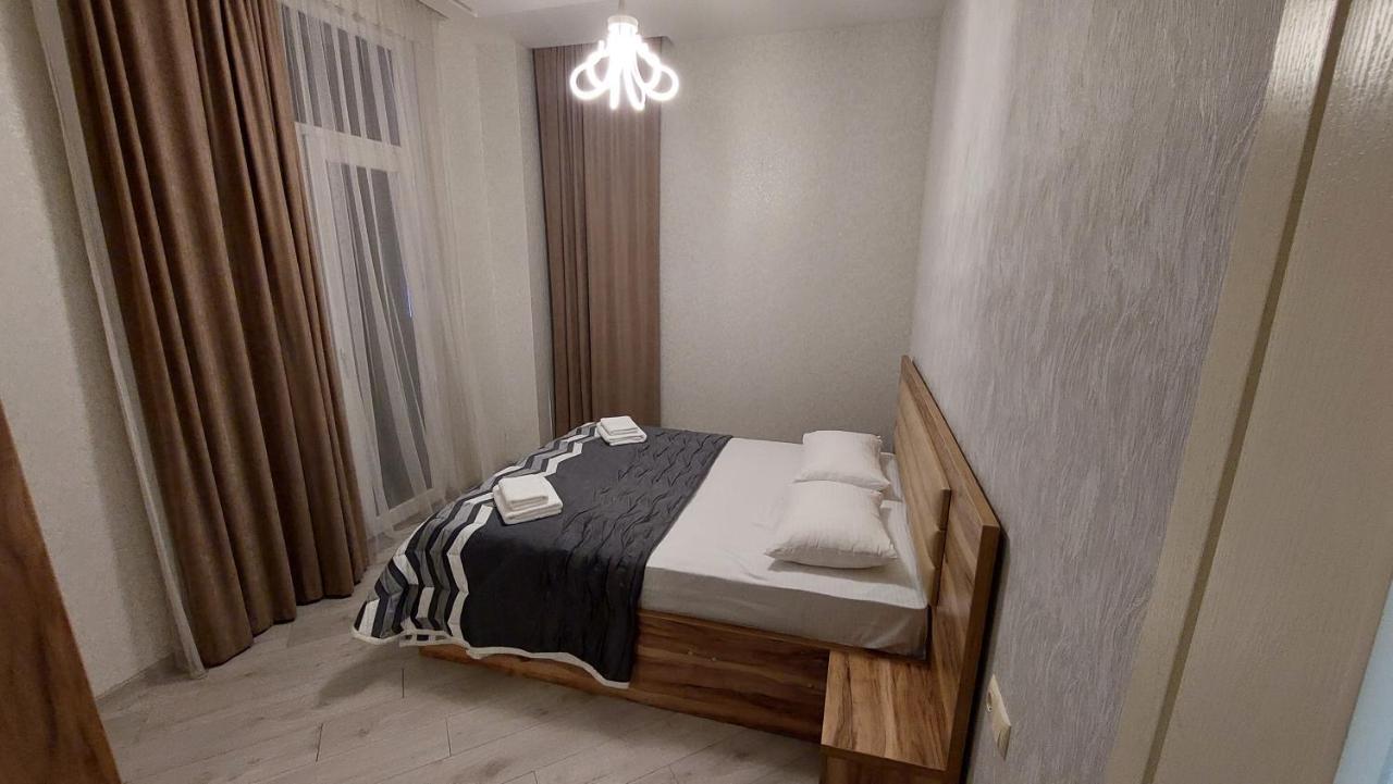 Elit Apartments Batumi Exteriör bild